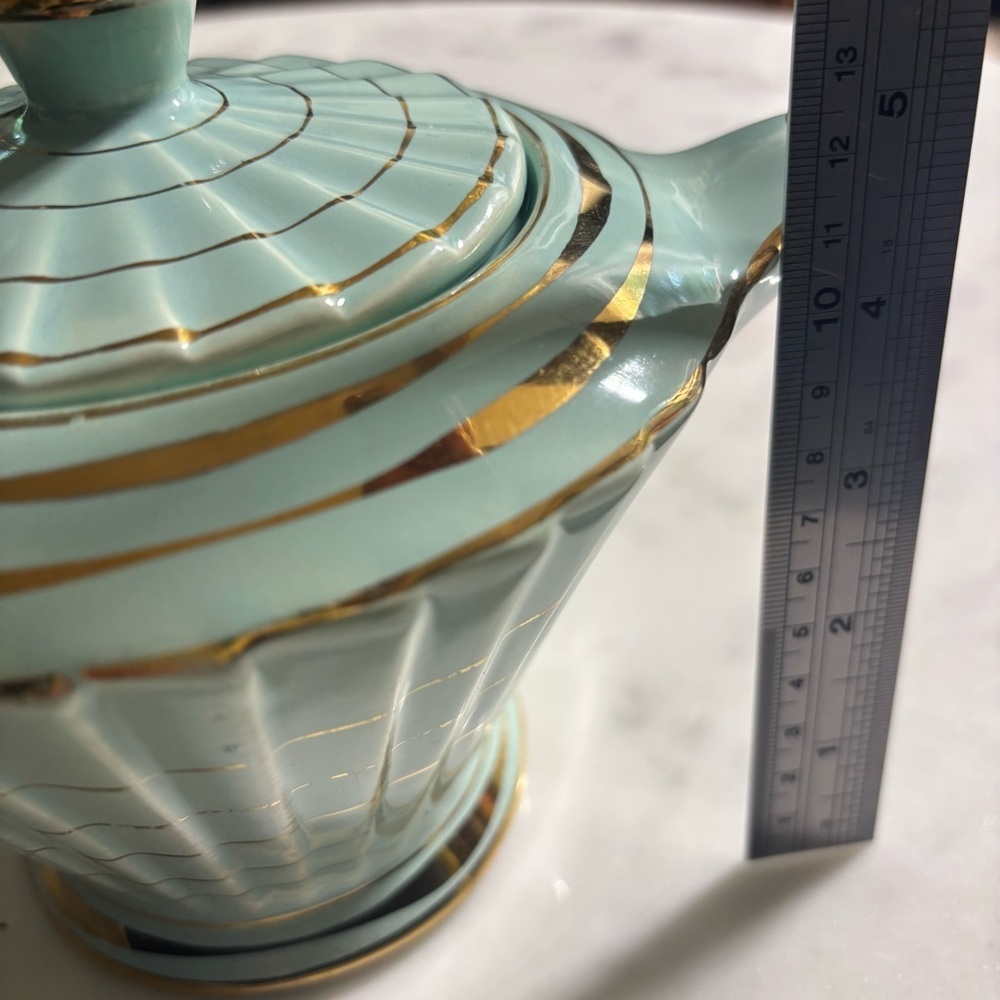 Sadler, England Vintage Art Deco ceramic teapot in mint green with gold accents - Picture 14 of 15
